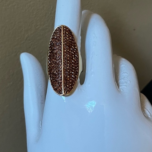 Henri Bendel Tribal Brown Crystal Ring - Picture 3 of 10